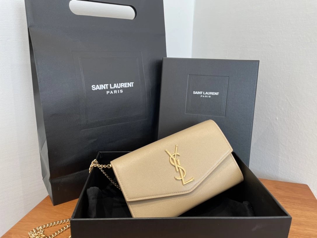 Saint Laurent YSL Wallet on Ch
