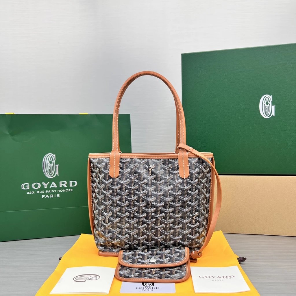 Goyard Saint Louis PM Tote Bag