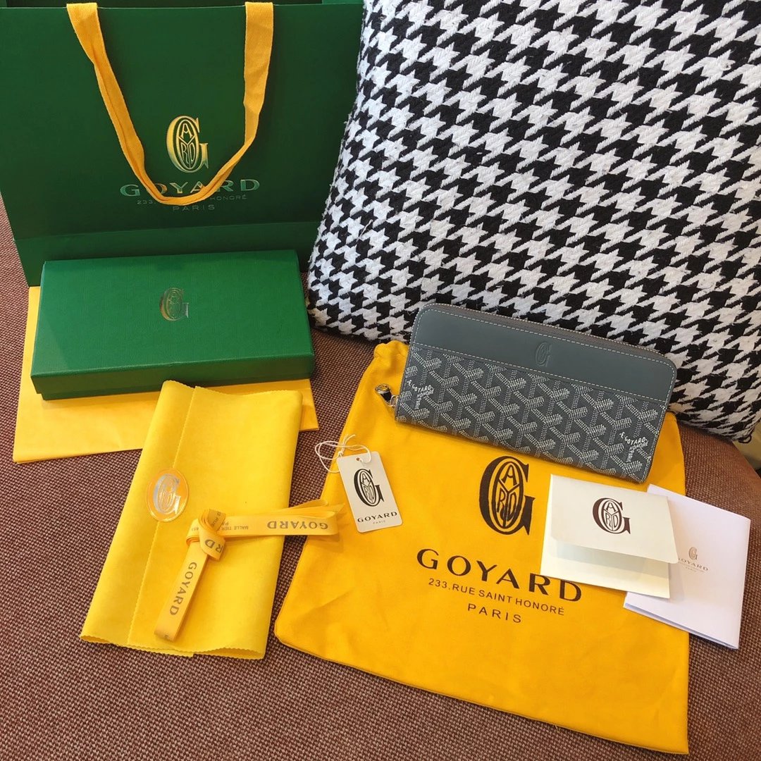Goyard Saint Louis Wallet