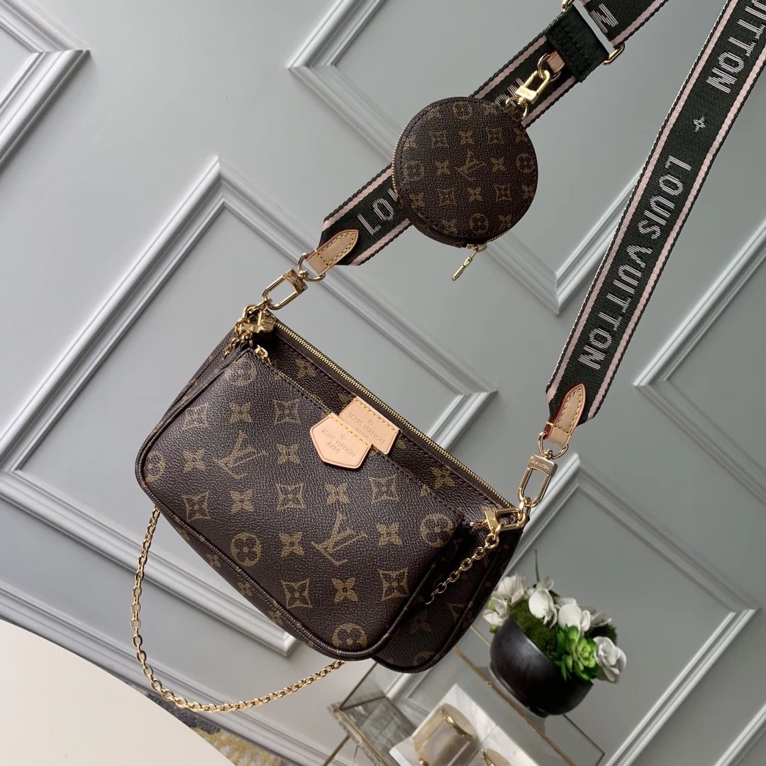 Louis Vuitton Monogram Multi P