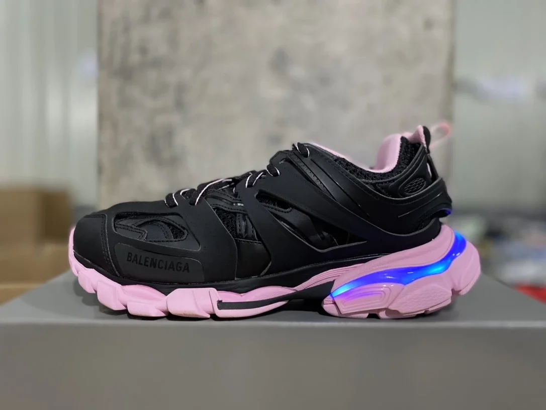 Balenciaga Track 12 Estilos