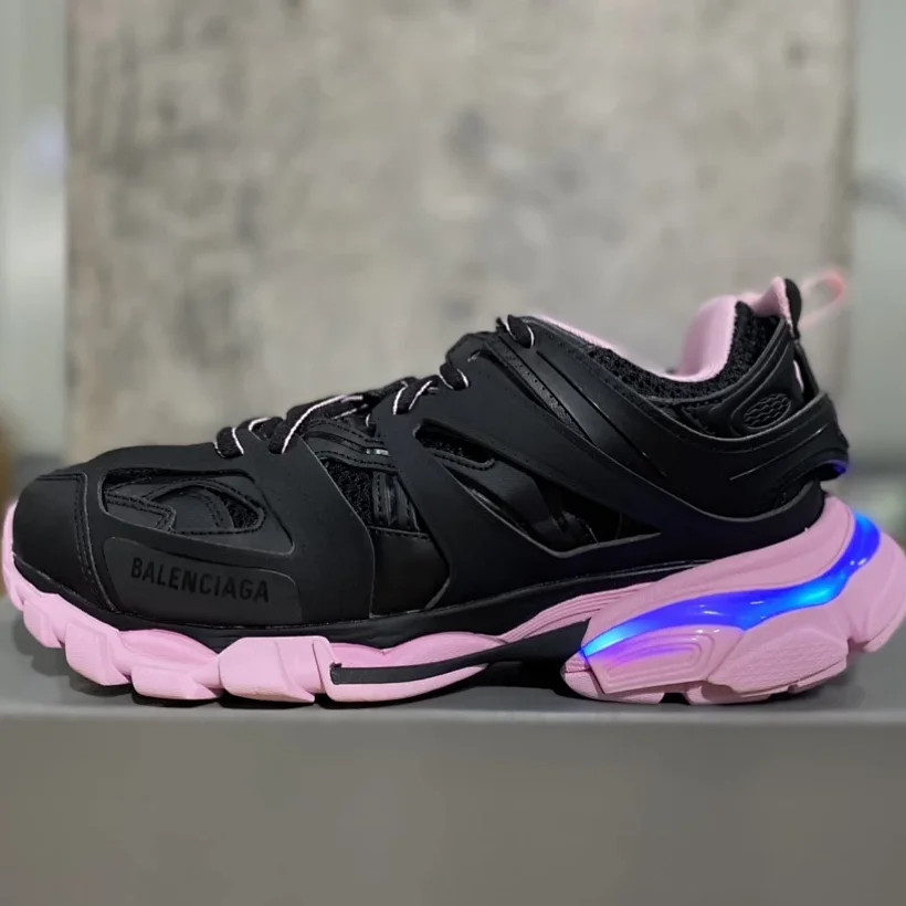 BALENCIAGA TRACK 12 Styles