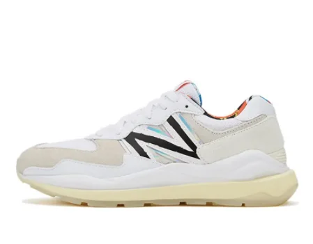 New Balance 5740