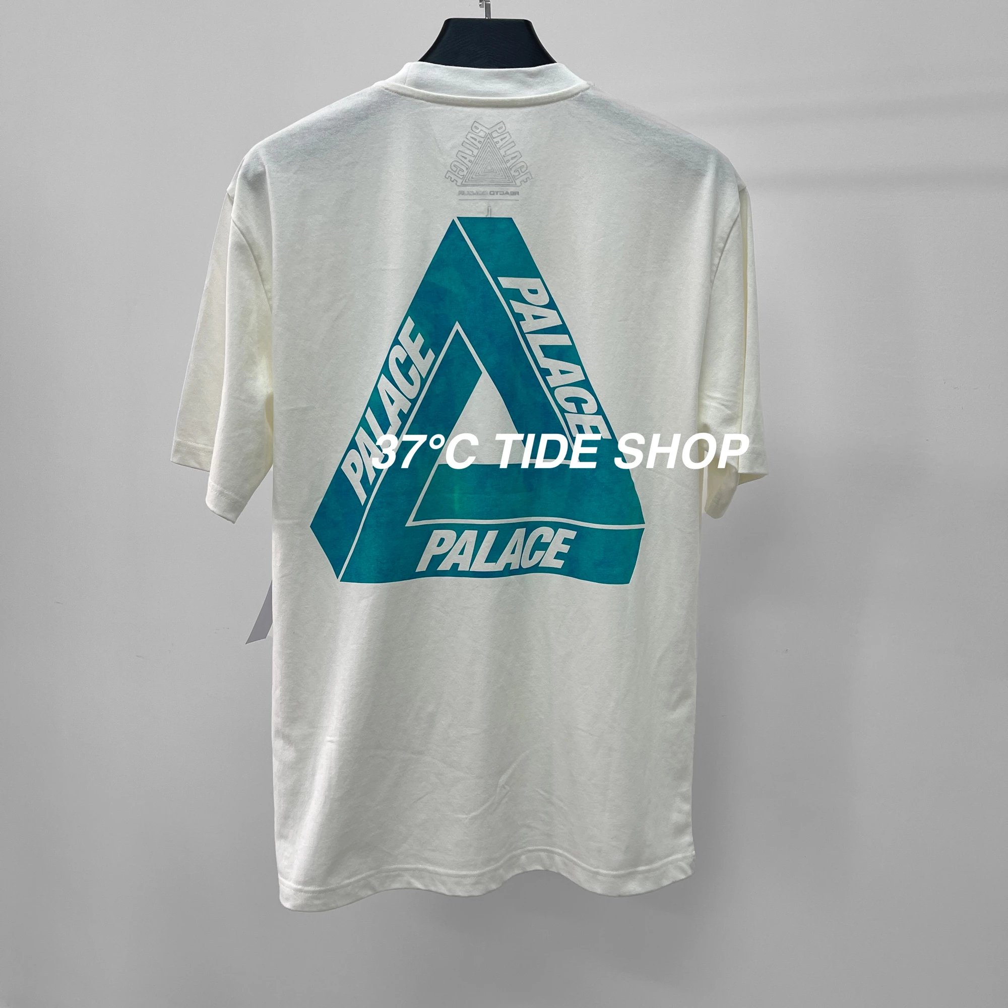 Item Thumbnail for In stock 37 P thermal temperature change triangle color print short sleeve T
