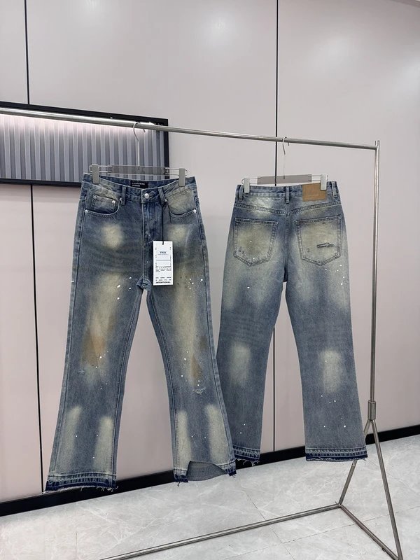 Distressed Denim Jeans with Cr