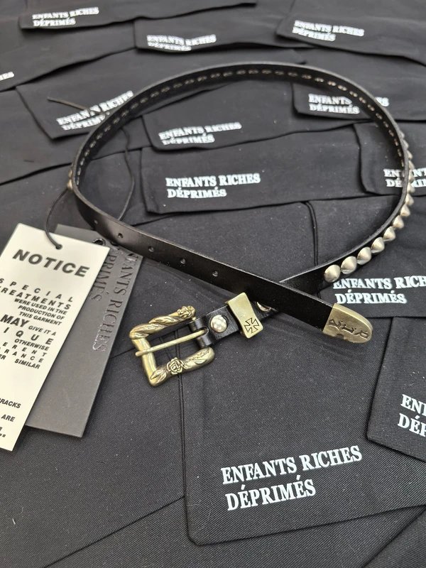 Enfants Riches Déprimés Belt