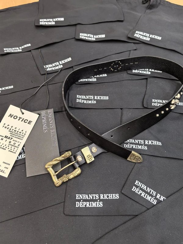 Enfants Riches Déprimés Belt