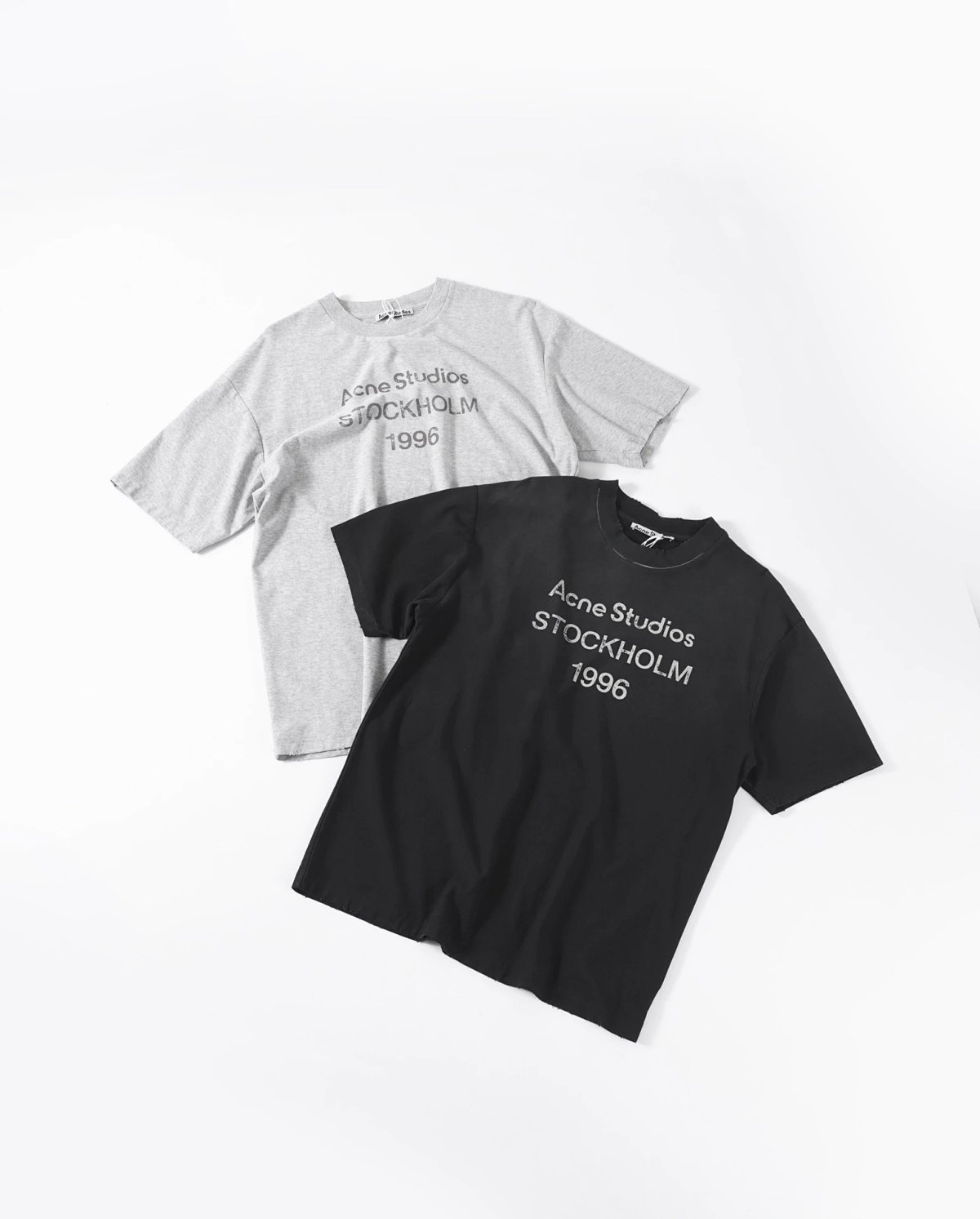 Acne Studios Stockholm 1996 Logo T-Shirt Black and Gray product detail 2 in Litbuy spreadsheet finds