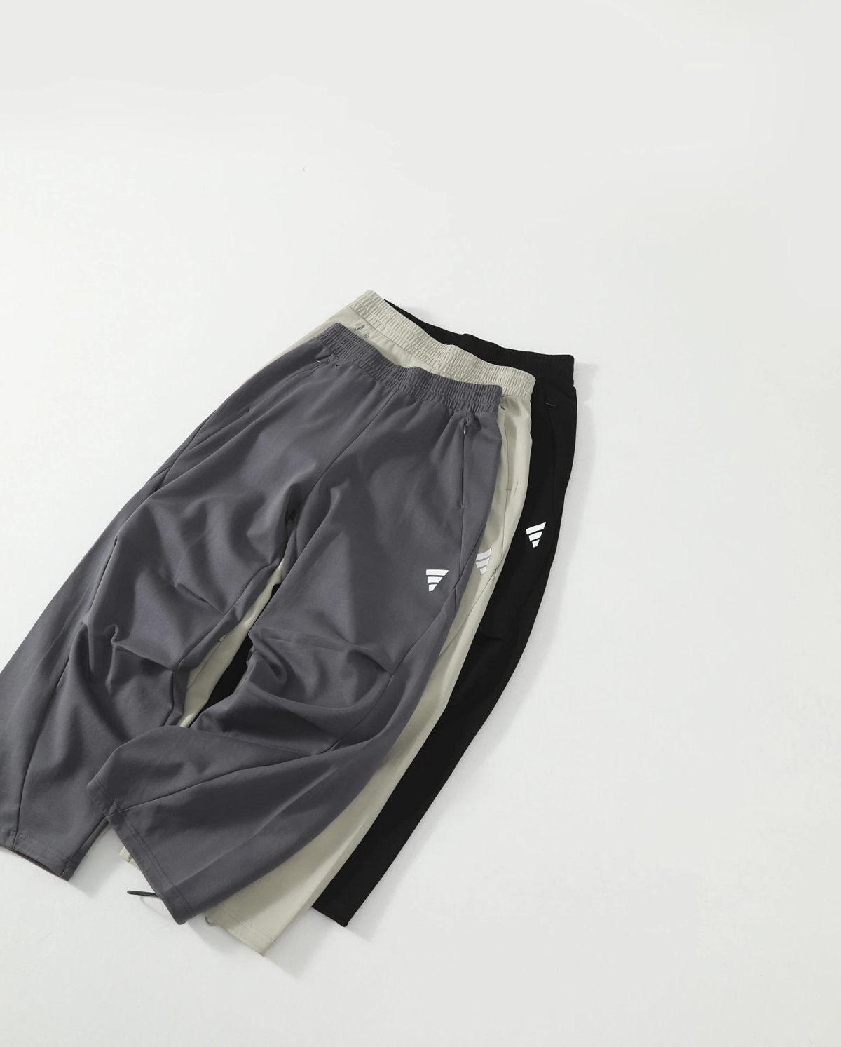 Adidas Originals Track Pants Gray Beige Black Sweatpants product detail 2 in Litbuy spreadsheet finds