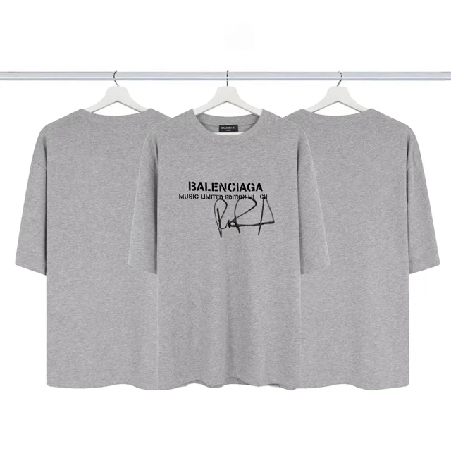 Balenciaga T-Shirts Short-Sleeve Logo Graphic T-Shirt product detail image 14