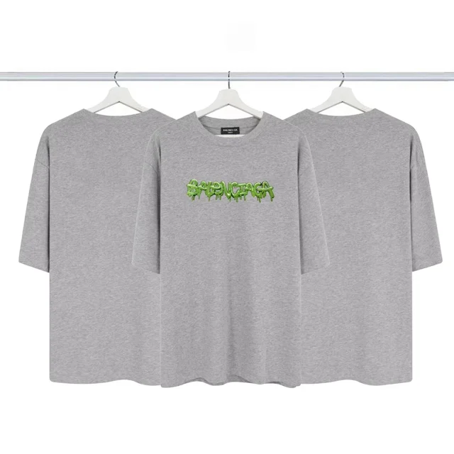 Balenciaga T-Shirts Short-Sleeve Logo Graphic T-Shirt product detail image 13
