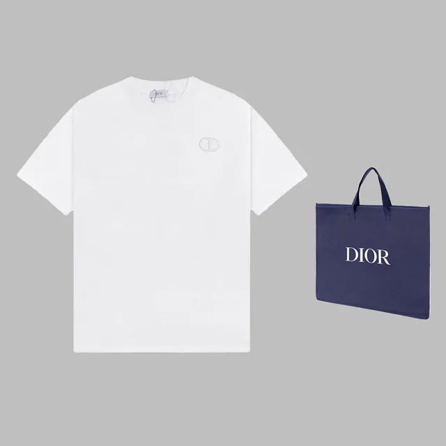 Dior T-Shirts Short-sleeve logo graphic product detail image 14