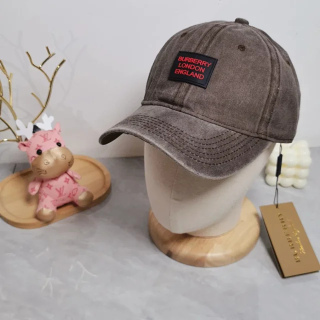 Burberry Hats Embroidered Equestrian Knight Logo product detail image 11