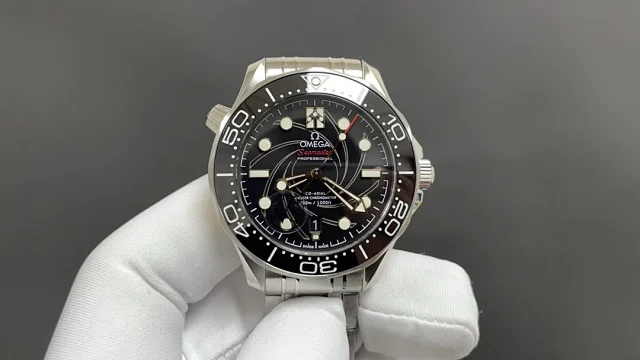 Omega Watches Seamaster Planet Ocean 600M GMT product detail image 10