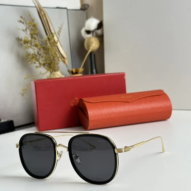 Cartier Eyewear CT0418O Rimless Rectangular Glasses product detail image 13