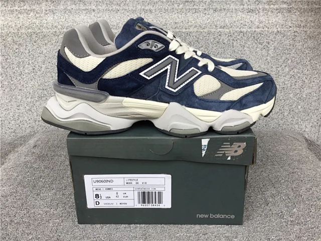 New Balance Sneakers 9060 product detail image 3