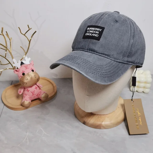 Burberry Hats Embroidered Equestrian Knight Logo product detail image 10