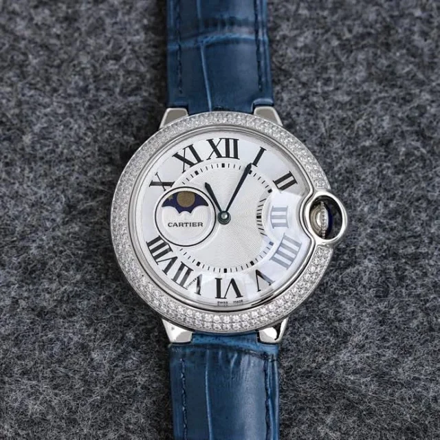 Cartier Watches Ballon Bleu de Moon Phase Watch product detail image 10