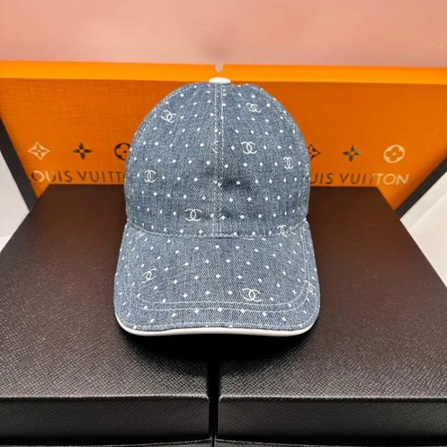 Chanel Hats Logo-Embroidered Baseball Cap product detail image 13