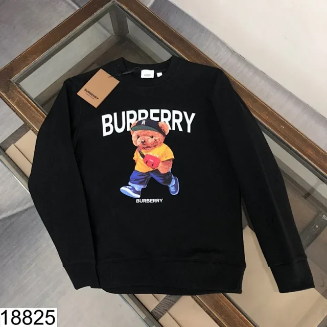 Burberry Hoodies & Sweatshirts Crewneck graphic sweatshirt product detail image 10