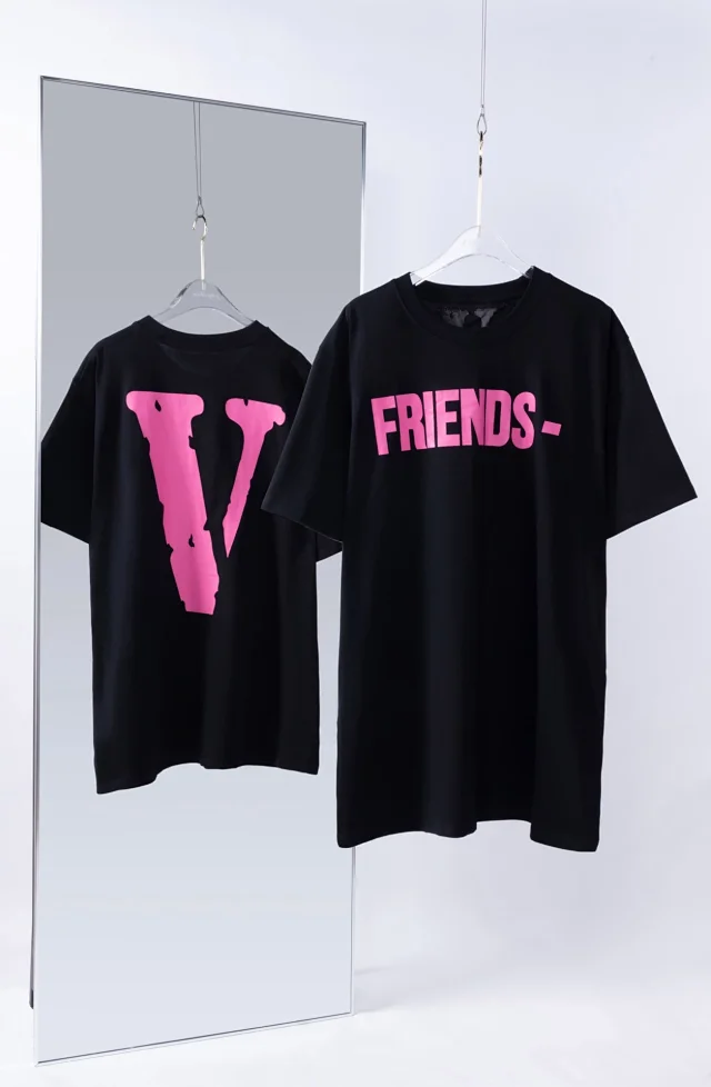 VLONE T-Shirts Short-Sleeve Logo Graphic product detail image 11