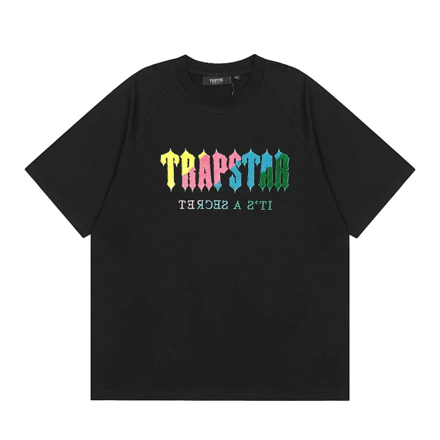Trapstar T-Shirts Graphic Print Short-Sleeve T-Shirt product detail image 13