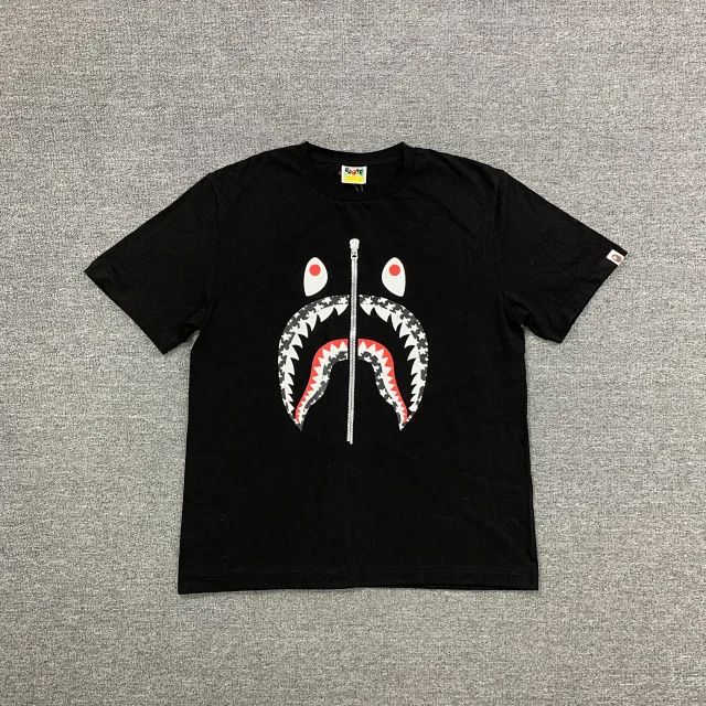 A BATHING APE T-Shirts Short-sleeve graphic T-shirt product detail image 7