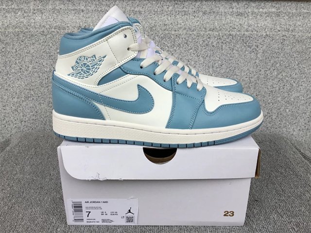 AJ1 X Travis Scott High Shoes: seller detail photo 13
