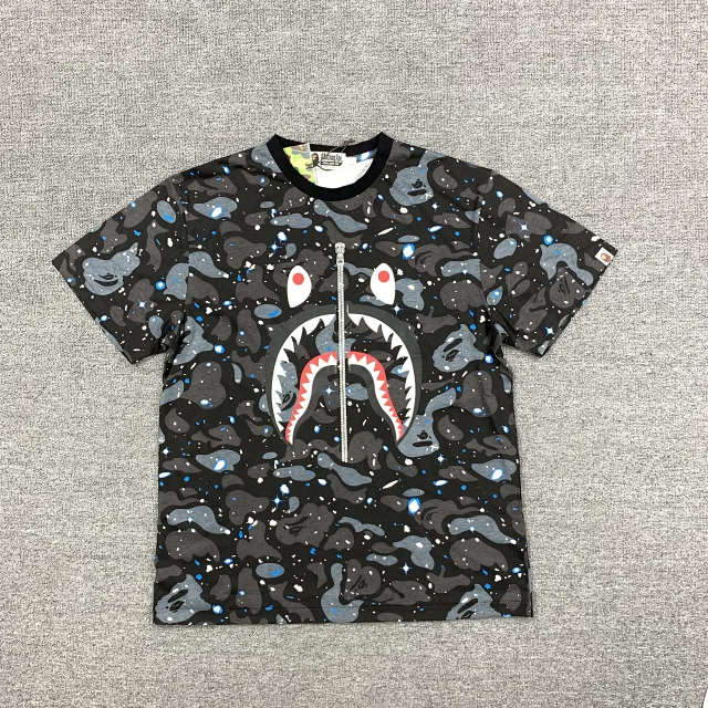 A BATHING APE T-Shirts Short-Sleeve Head Graphic product detail image 13