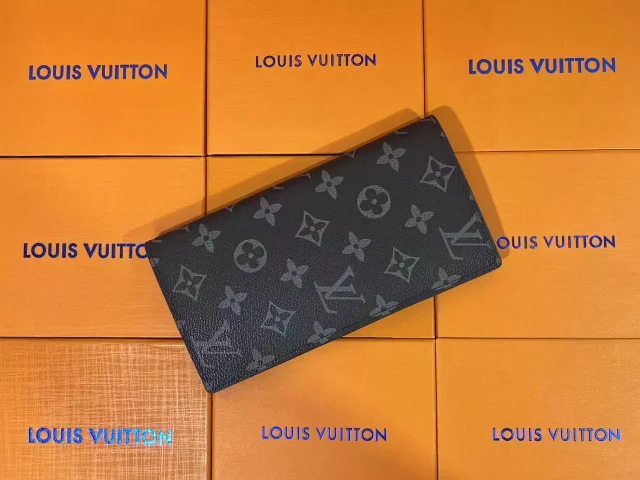 Louis Vuitton Wallets & Card Holders Monogram Snap Wallet product detail image 14