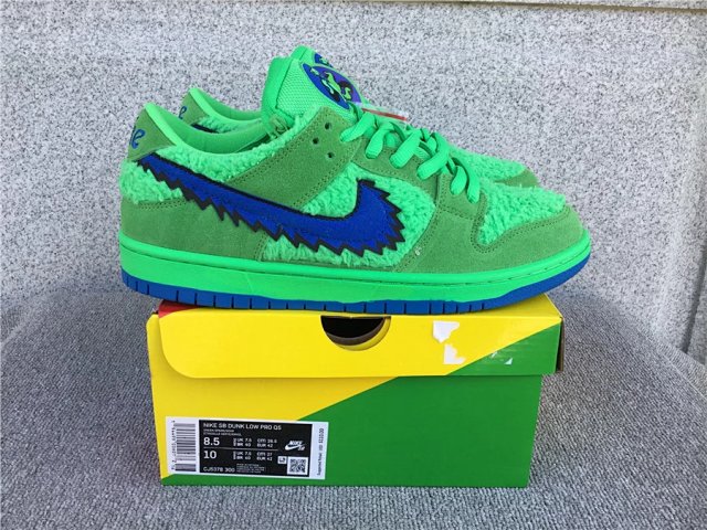Nike Dunk Shoes: seller detail photo 10