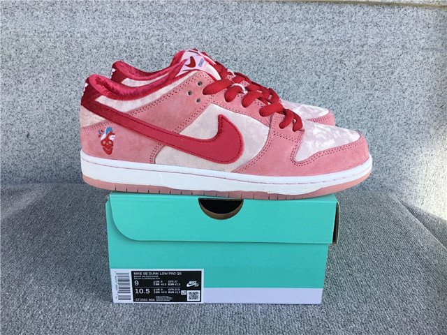 Nike Dunk Shoes: seller detail photo 4