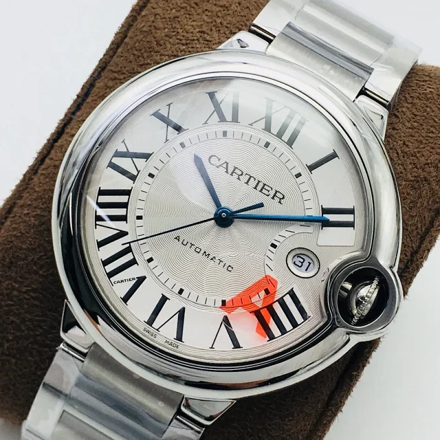 Cartier Watches Ballon Bleu de Moon Phase Watch product detail image 12