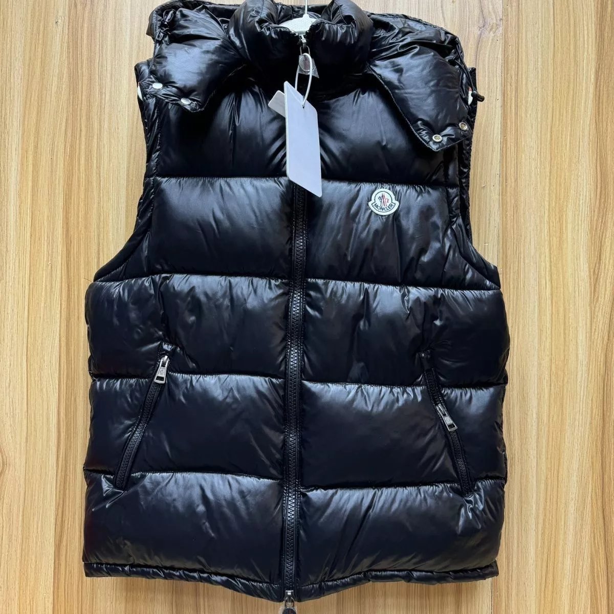 M Mongolian vest K