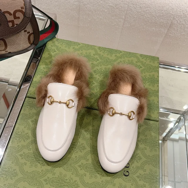 Gucci High Heels Ankle-Strap Triple-Toe-Strap Stiletto Sandals product detail image 11