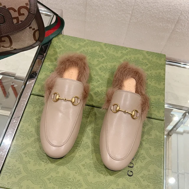 Gucci High Heels Ankle-Strap Triple-Toe-Strap Stiletto Sandals product detail image 12