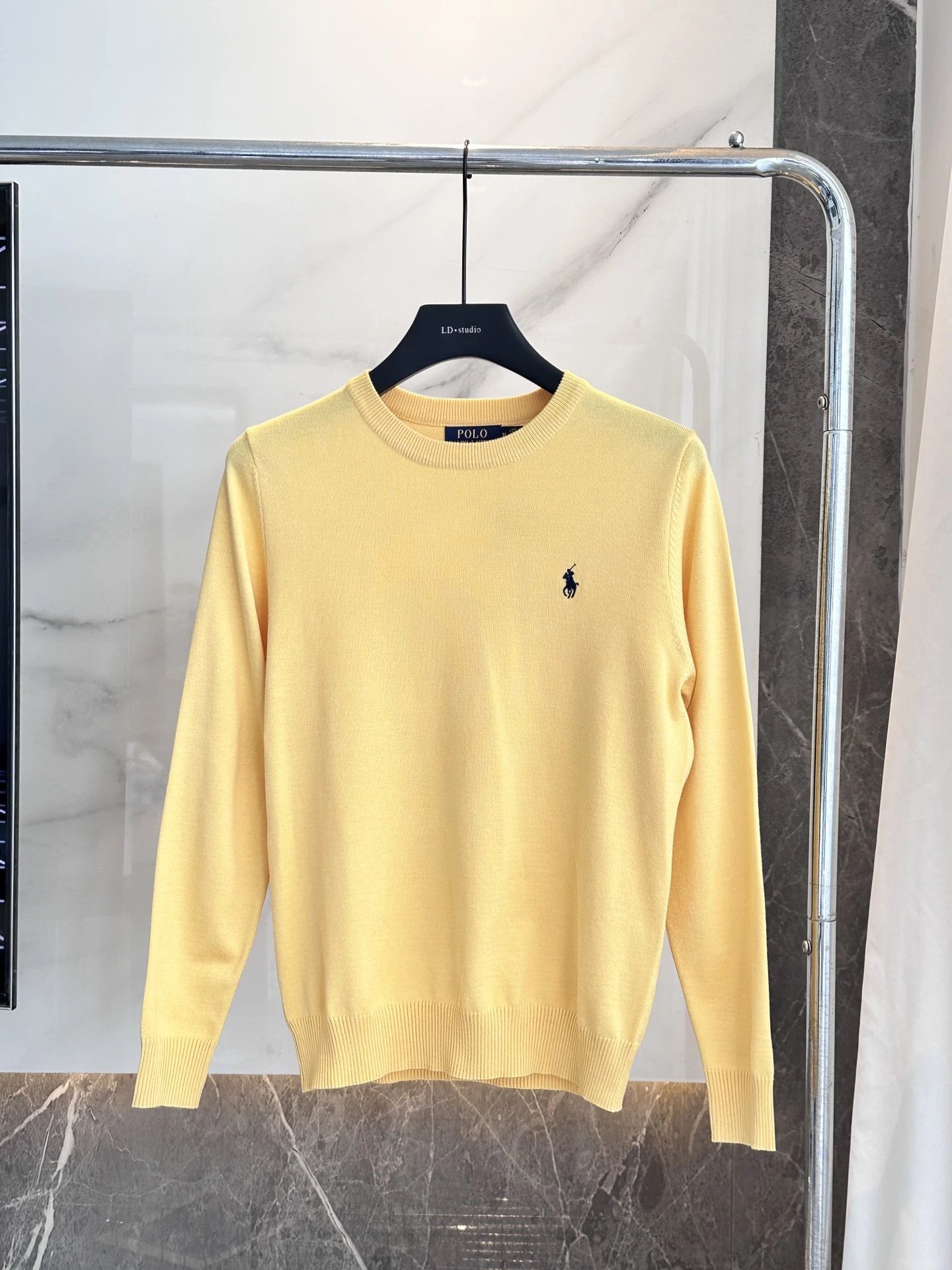 Product view 34