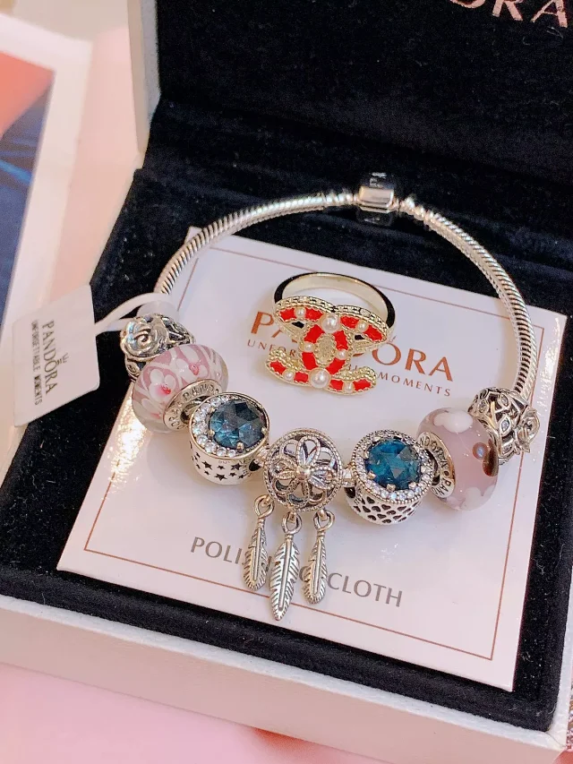 Pandora Jewelry Charm Bracelet with Decorative Beads product detail image 13