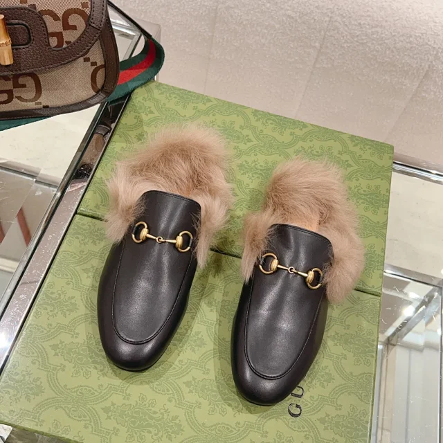 Gucci High Heels Ankle-Strap Triple-Toe-Strap Stiletto Sandals product detail image 14