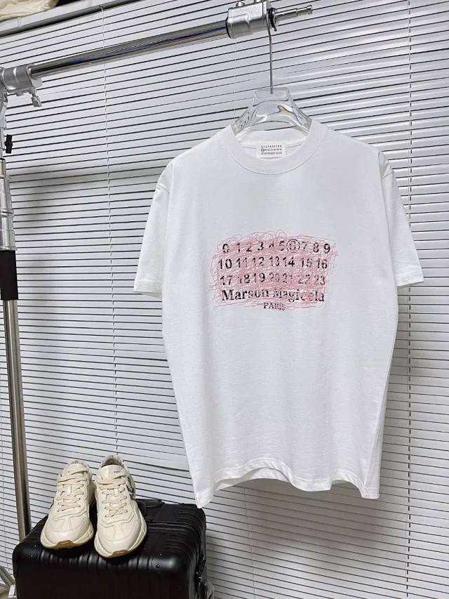 MM6 Maison Margiela T-Shirts Numeric Logo Print product detail image 12