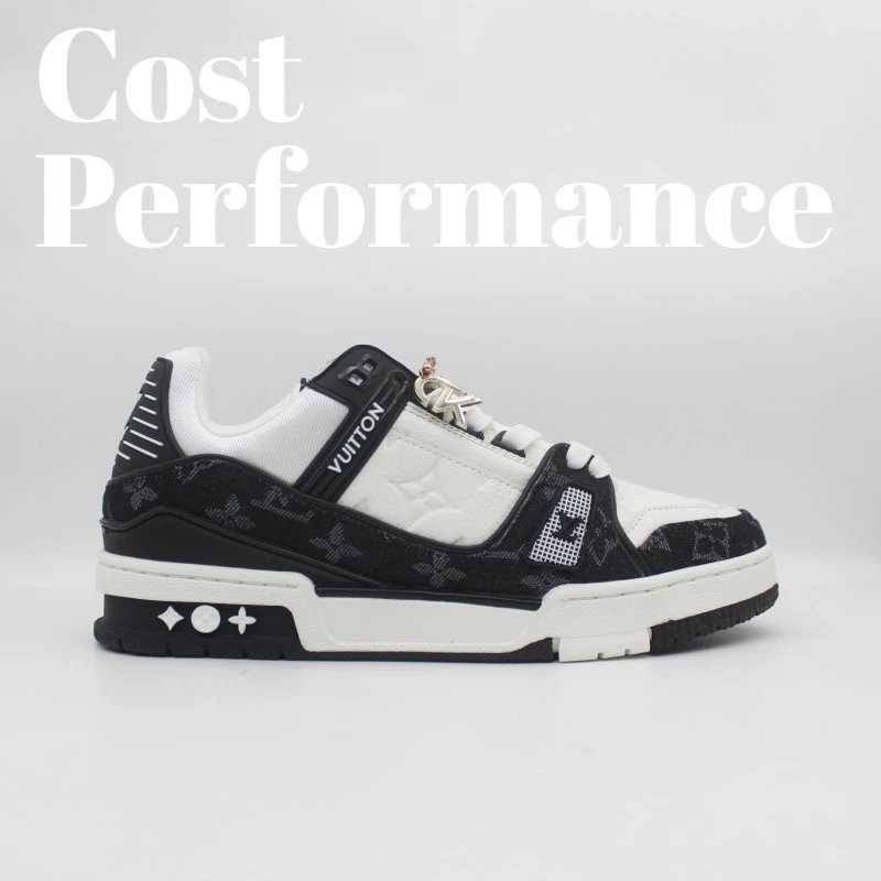 Louis Vuitton Sneakers LV Trainer with Monogram canvas panels — 2