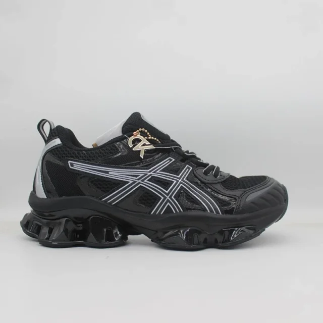 ASICS Multiple sneaker models shown product detail image 4