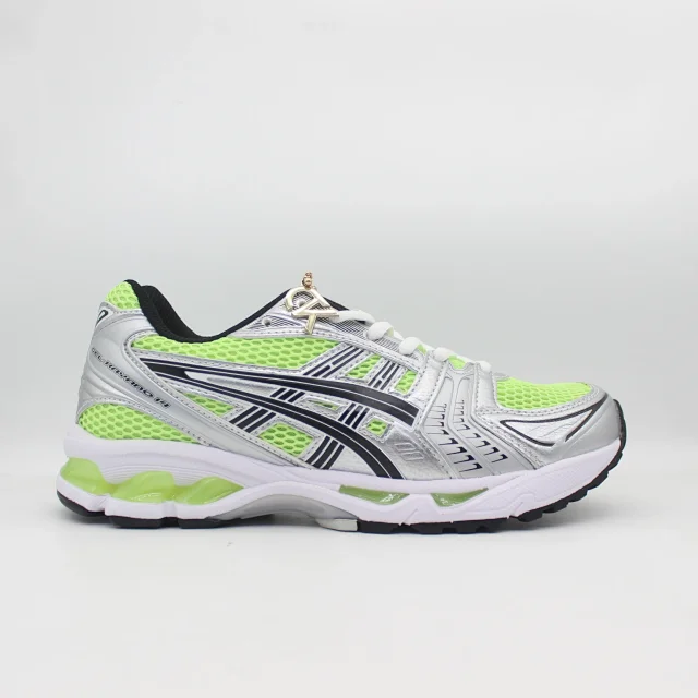 ASICS Multiple sneaker models shown product detail image 37