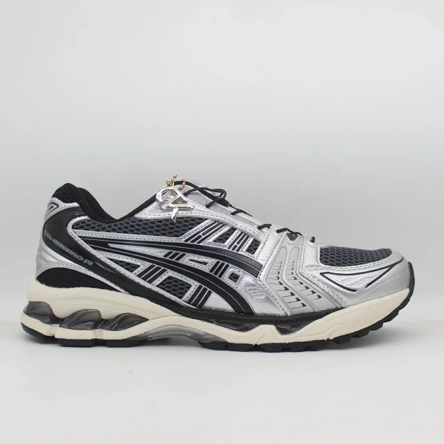 ASICS Multiple sneaker models shown product detail image 32
