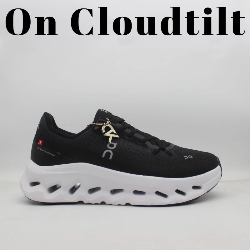 On Sneakers Cloudtilt — Black and white