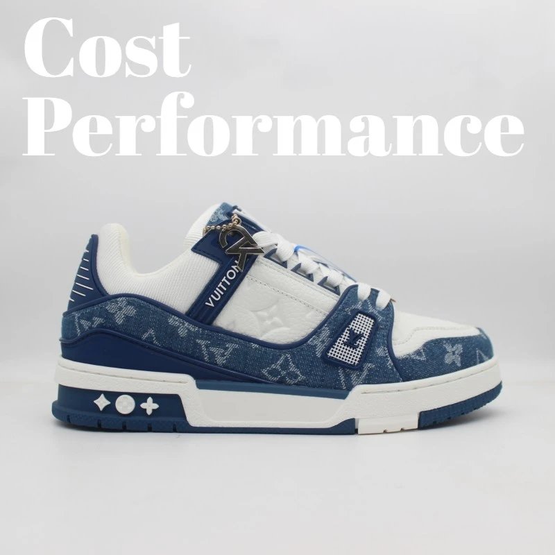 Louis Vuitton Sneakers LV Trainer with Monogram canvas panels — 26