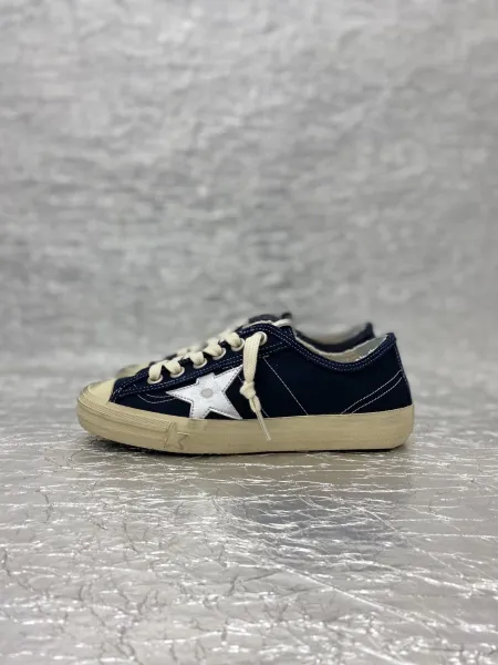 Golden Goose V-Star 2 White Distressed Sneakers - 34