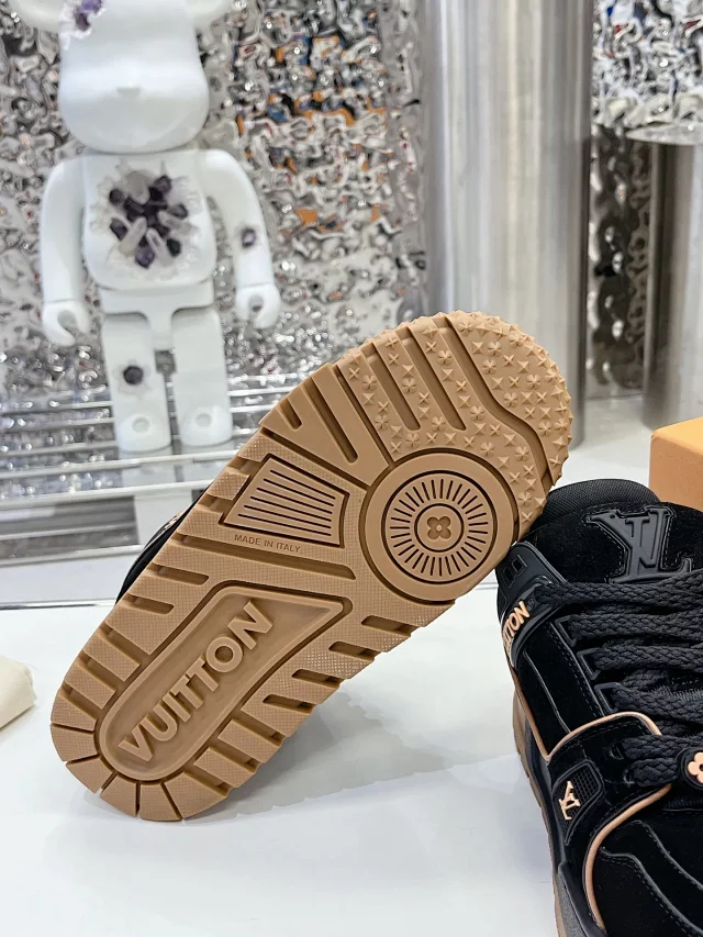 Louis Vuitton Sneakers LV Trainer product detail image 45