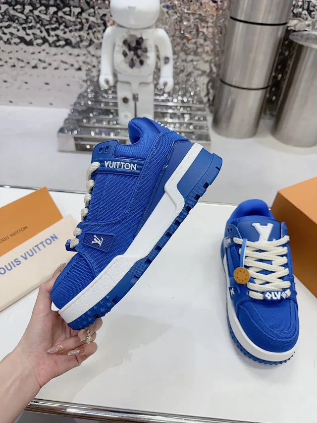 Louis Vuitton Sneakers LV Trainer product detail image 23