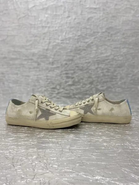 Golden Goose V-Star 2 White Distressed Sneakers - 21
